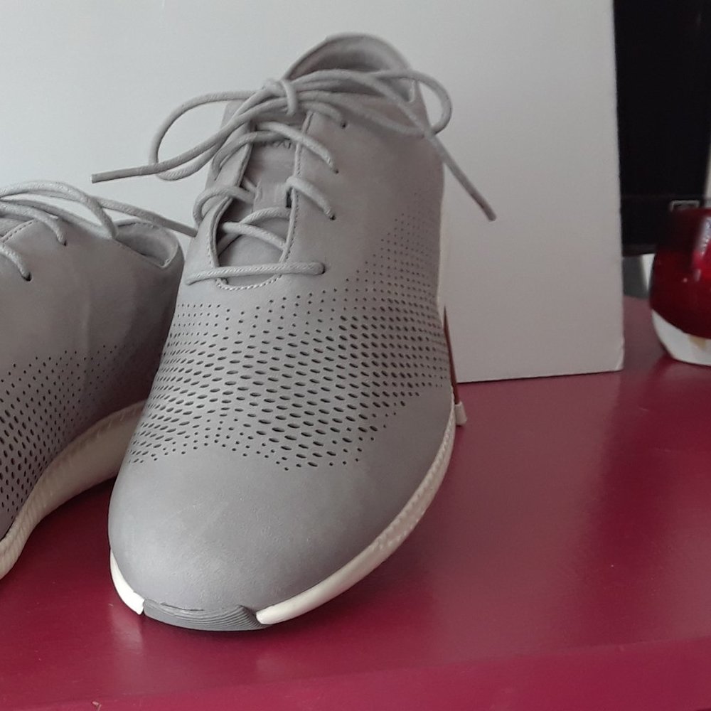 Women's Cole Hann 2 OS Grand Suede Oxford Sneakers